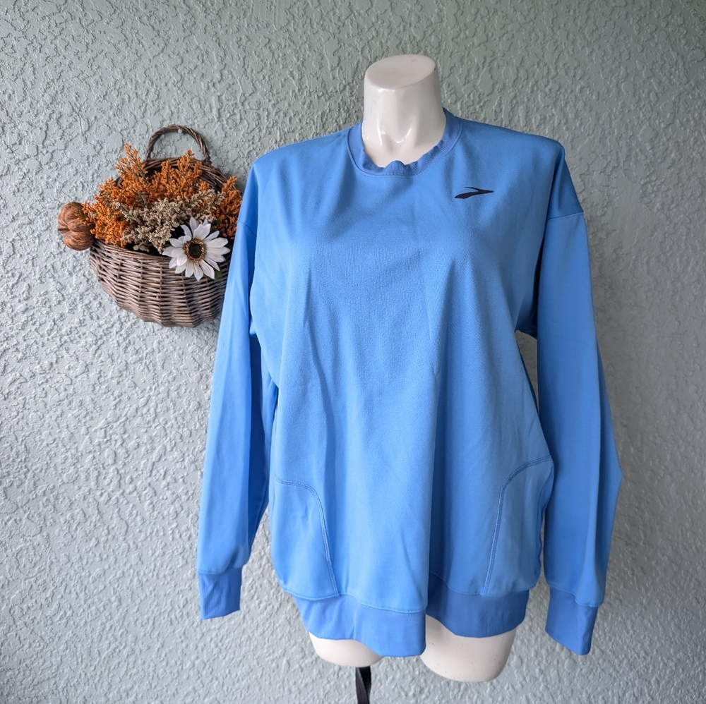 Brooks‎ Light Blue Women's Crew Neck Sweater